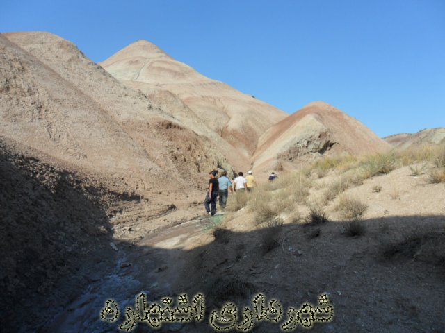 فضای پیرامون غار نمک 