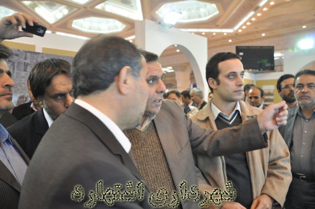 حضور شهردار در کنار وزیر کشور در غرفه شهرداری