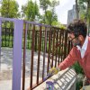 رنگ آمیزی سکوهای نشیمن پارک شهید چمران