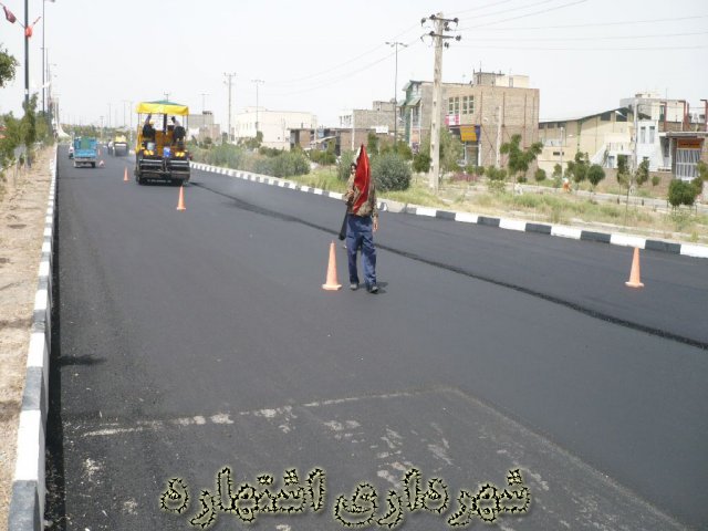 خیابان اصلی - ورودی شرقی 