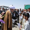 استقبال از امام جمعه جدید اشتهارد و جمعی از مسئولین در ورودی شهر  