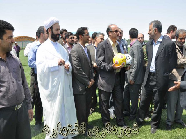 بهره برداری از زمین چمن مصنوعی 