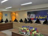 زنان باید نقش خود را در جامعه باور کنند